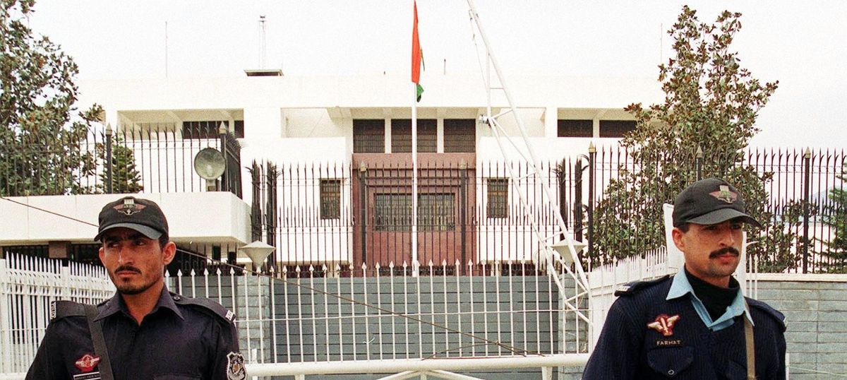पाकिस्तानले भारतीय राजदूतको आवासमा ग्यास काट्यो, भारतले जवाफमा पत्रपत्रिका रोक्यो